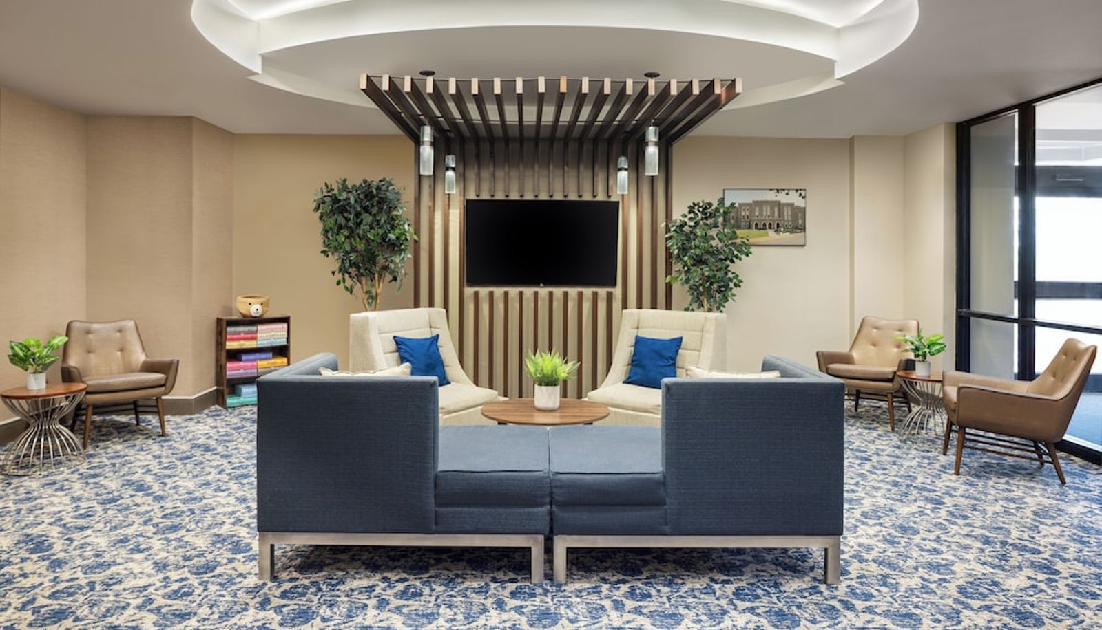Hall - The Lodge at Duke Medical Center