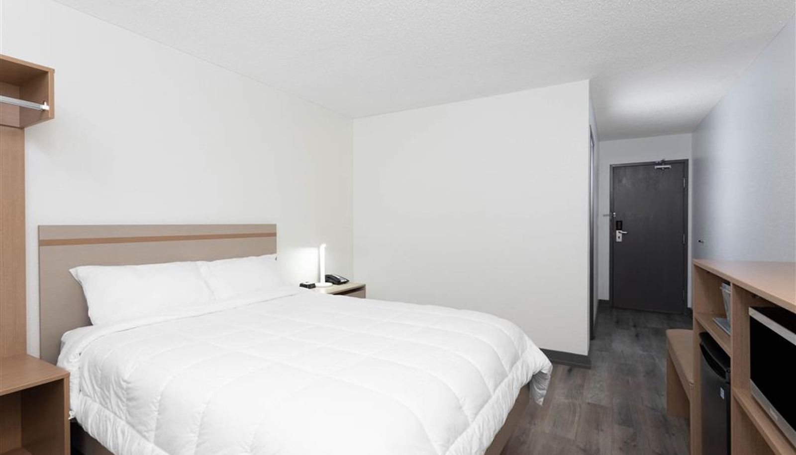 Room - Travelodge by Wyndham Elkhart