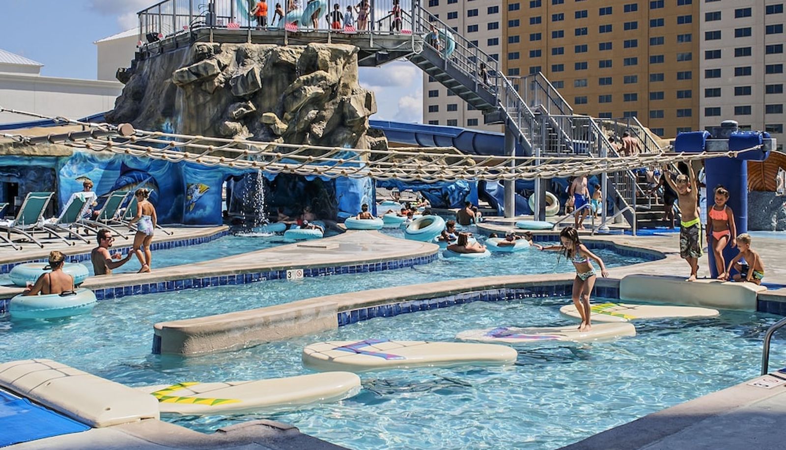 Pool - Margaritaville Resort Biloxi