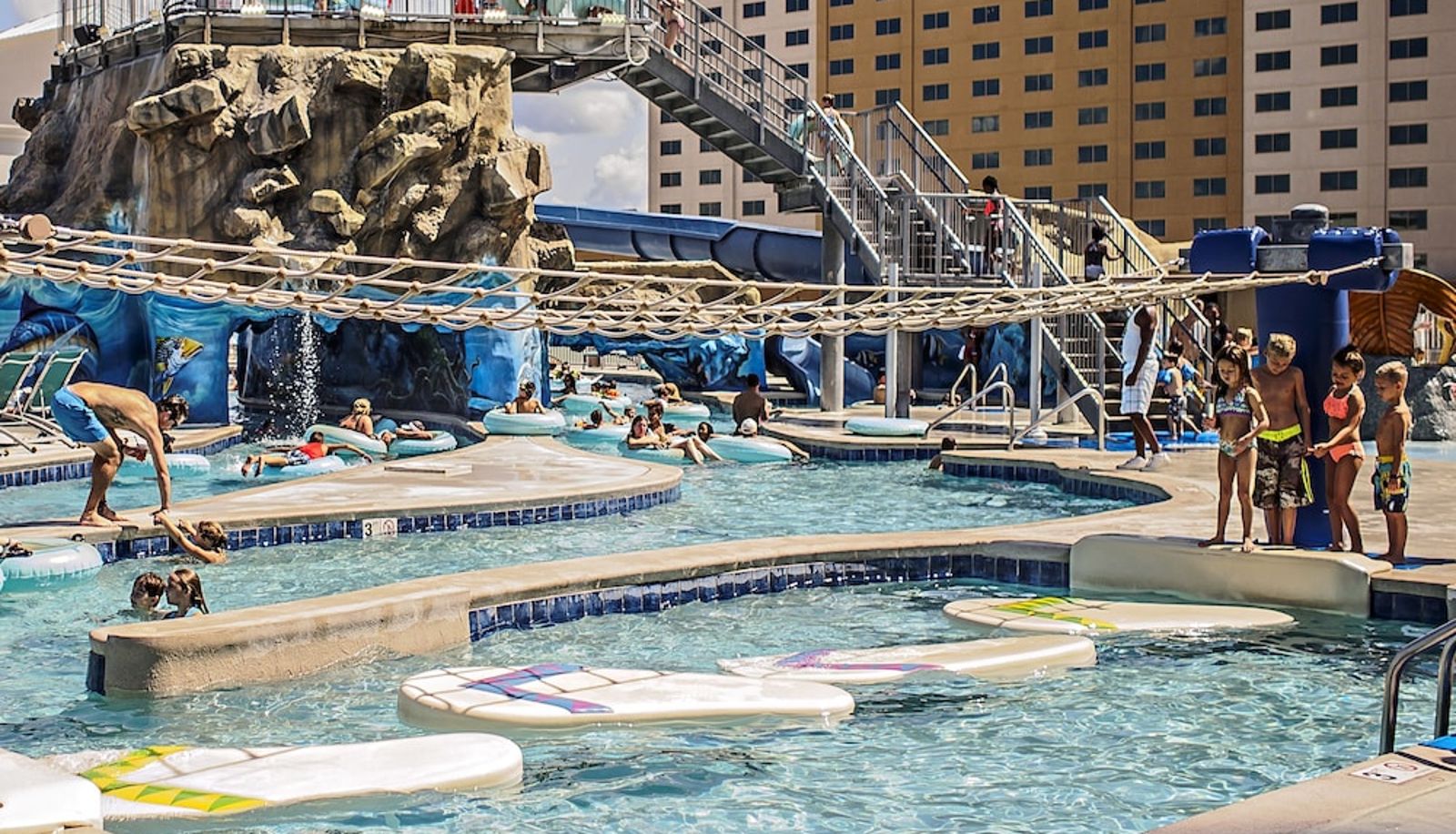 Pool - Margaritaville Resort Biloxi