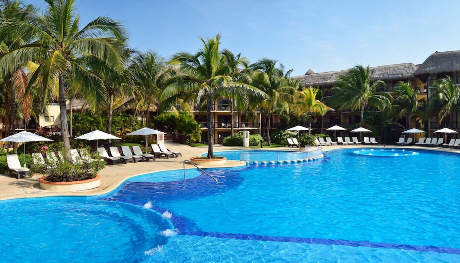 Pool - Catalonia Riviera Maya