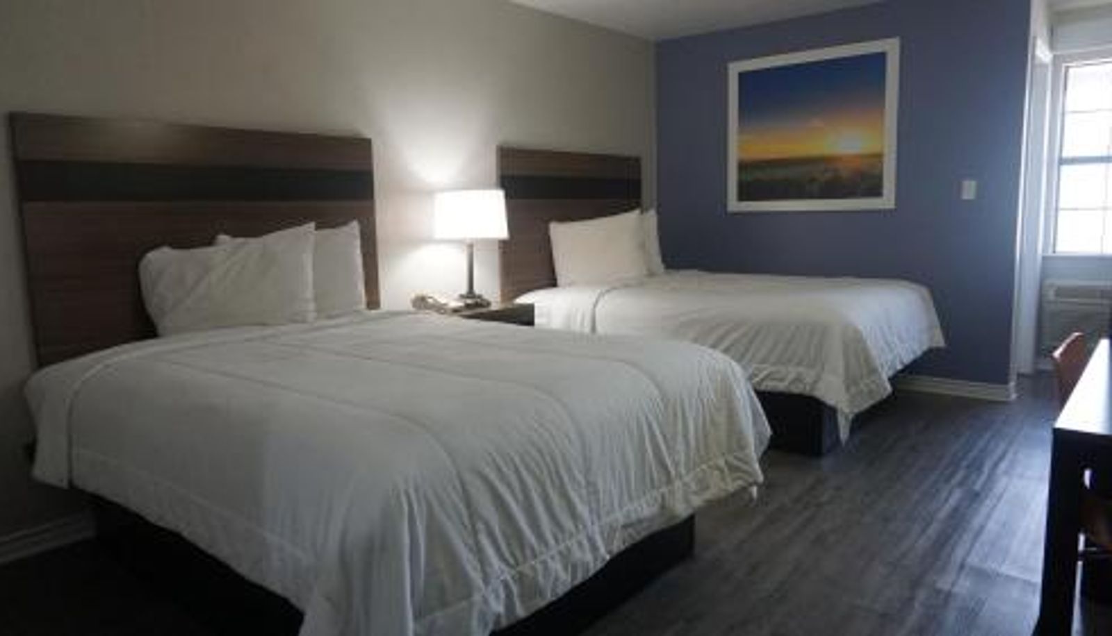 Info - La Villita Inn