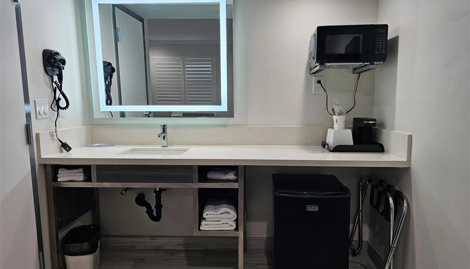 Room - Travelodge by Wyndham Fullerton Near Anaheim