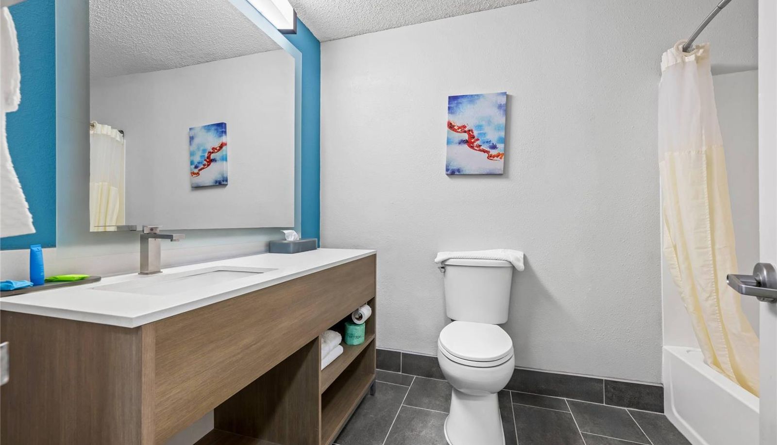 Room - MainStay Suites Decatur River City