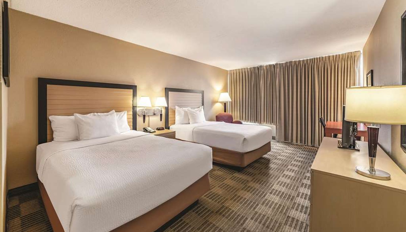 Room - Ramada by Wyndham Fairfield NJ