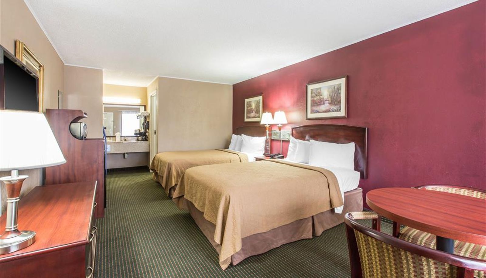 Camera - Quality Inn Tifton
