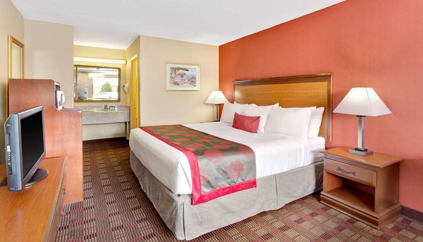 Room - Ramada by Wyndham Baltimore West