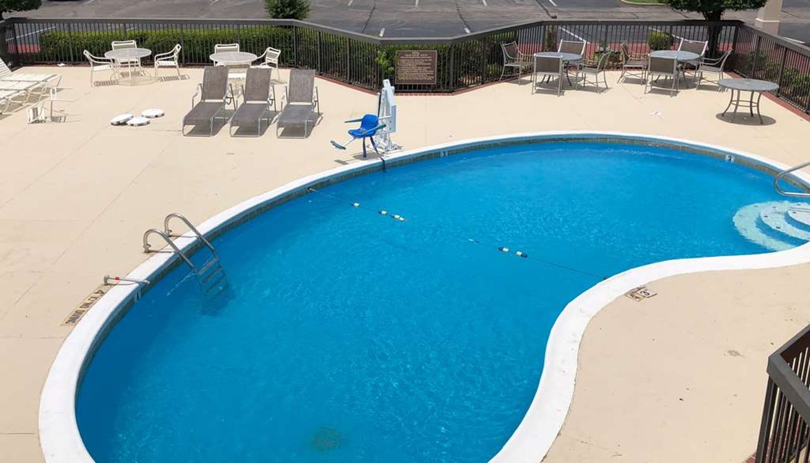 Pool - Motel 6 Memphis Northeast