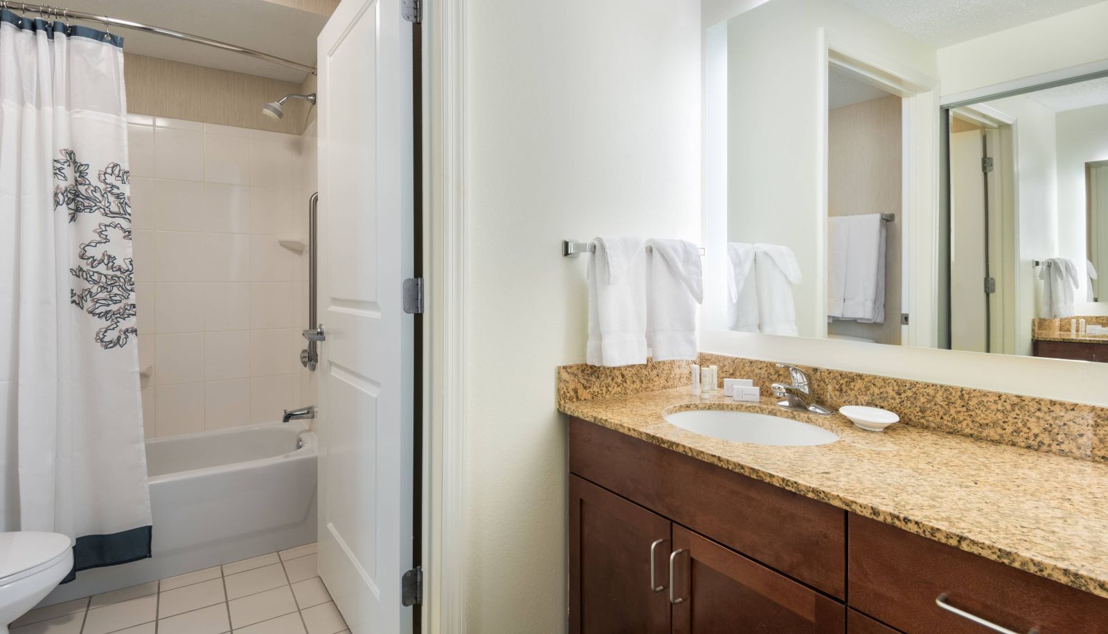 Zimmer - Residence Inn by Marriott St Louis Downtown