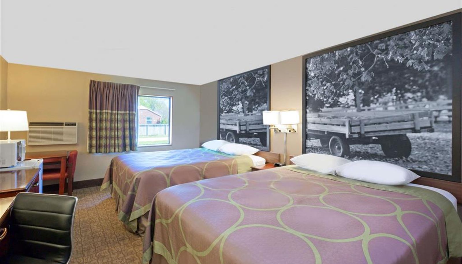 Room - Super 8 by Wyndham Carroll