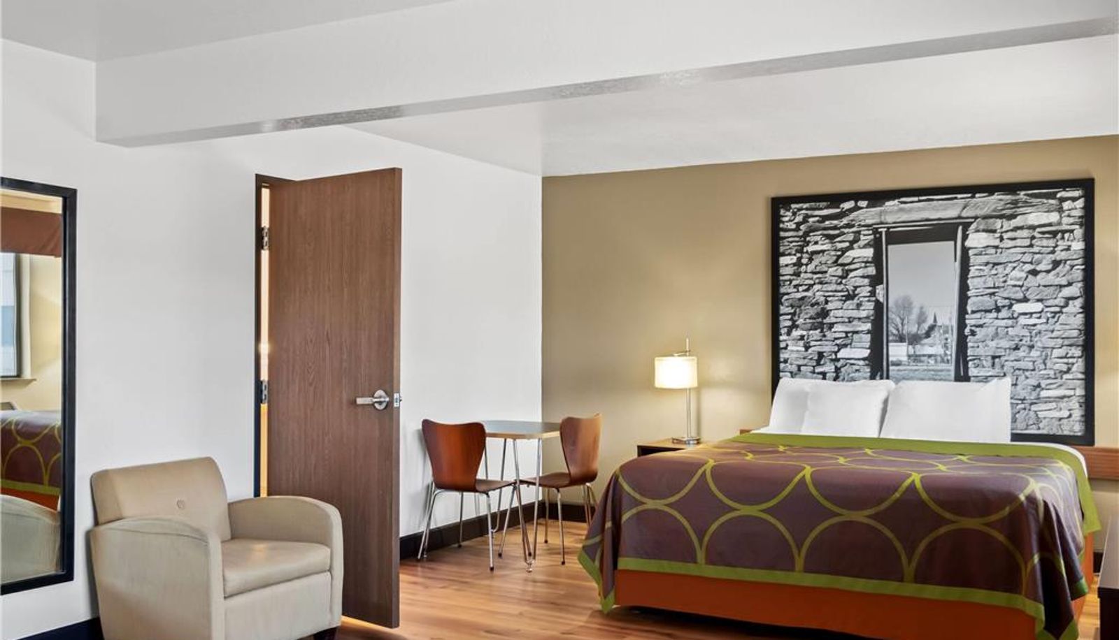 Zimmer - Super 8 by Wyndham Santa Rosa