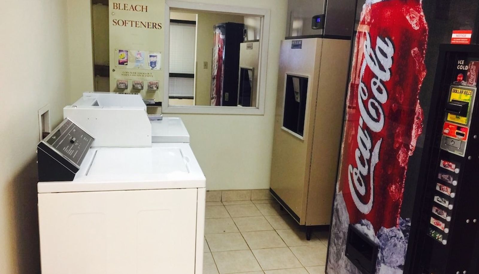 Info - Texas Inn & Suites