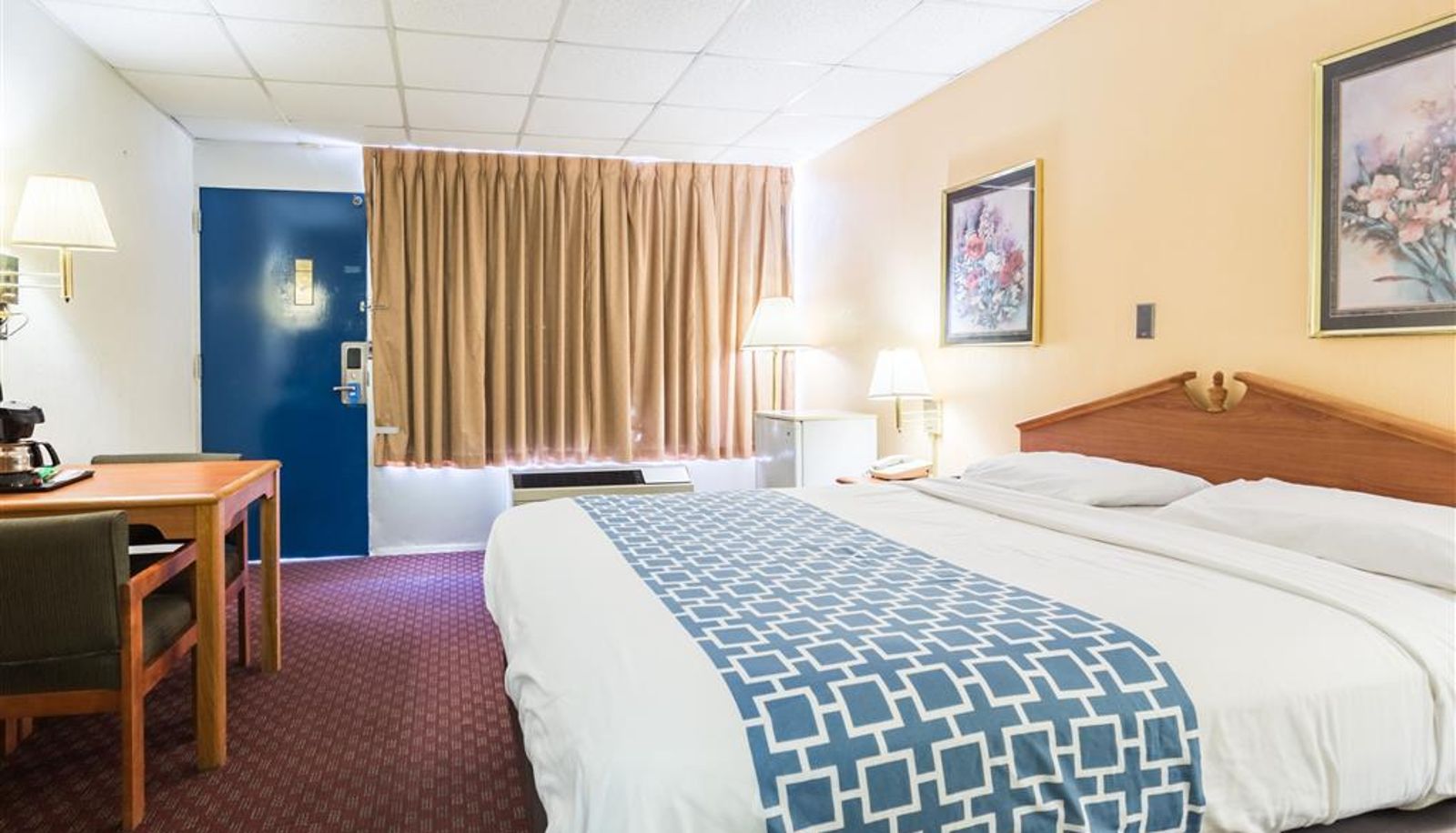 Zimmer - Rodeway Inn Sardis