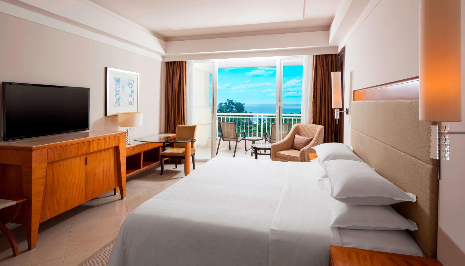 Camera - Sheraton Haikou Hotel
