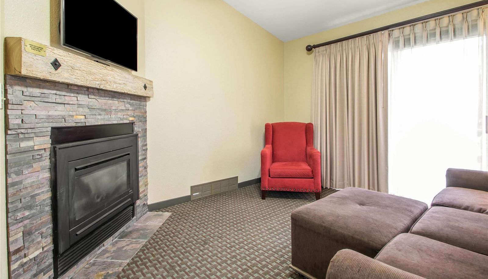 Room - Hilton Vacation Club Christmas Mountain Village Wisconsin Dells