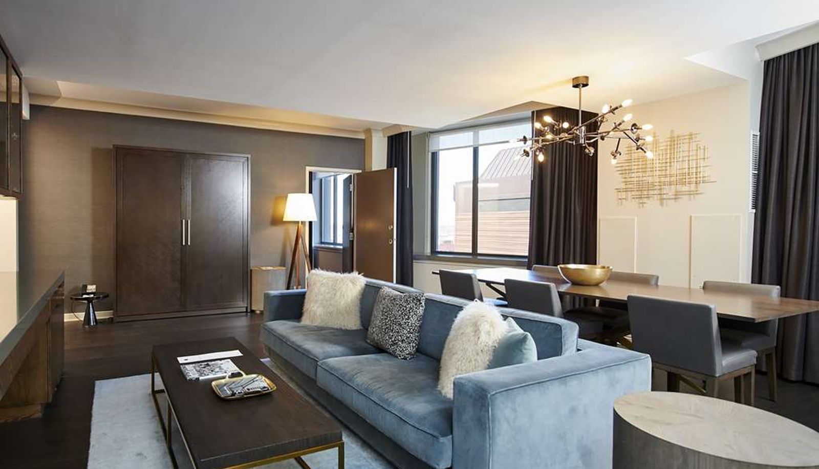 Room - The Lofton Hotel Minneapolis Tapestry Collection by Hilton