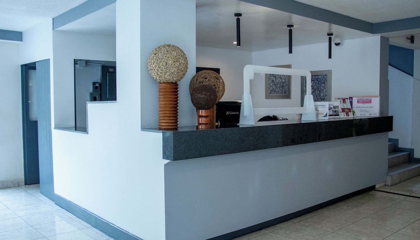 Reception - Hotel Qualitel Plus