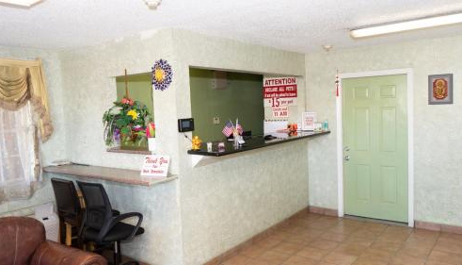 Info - Colonial Inn Hammond