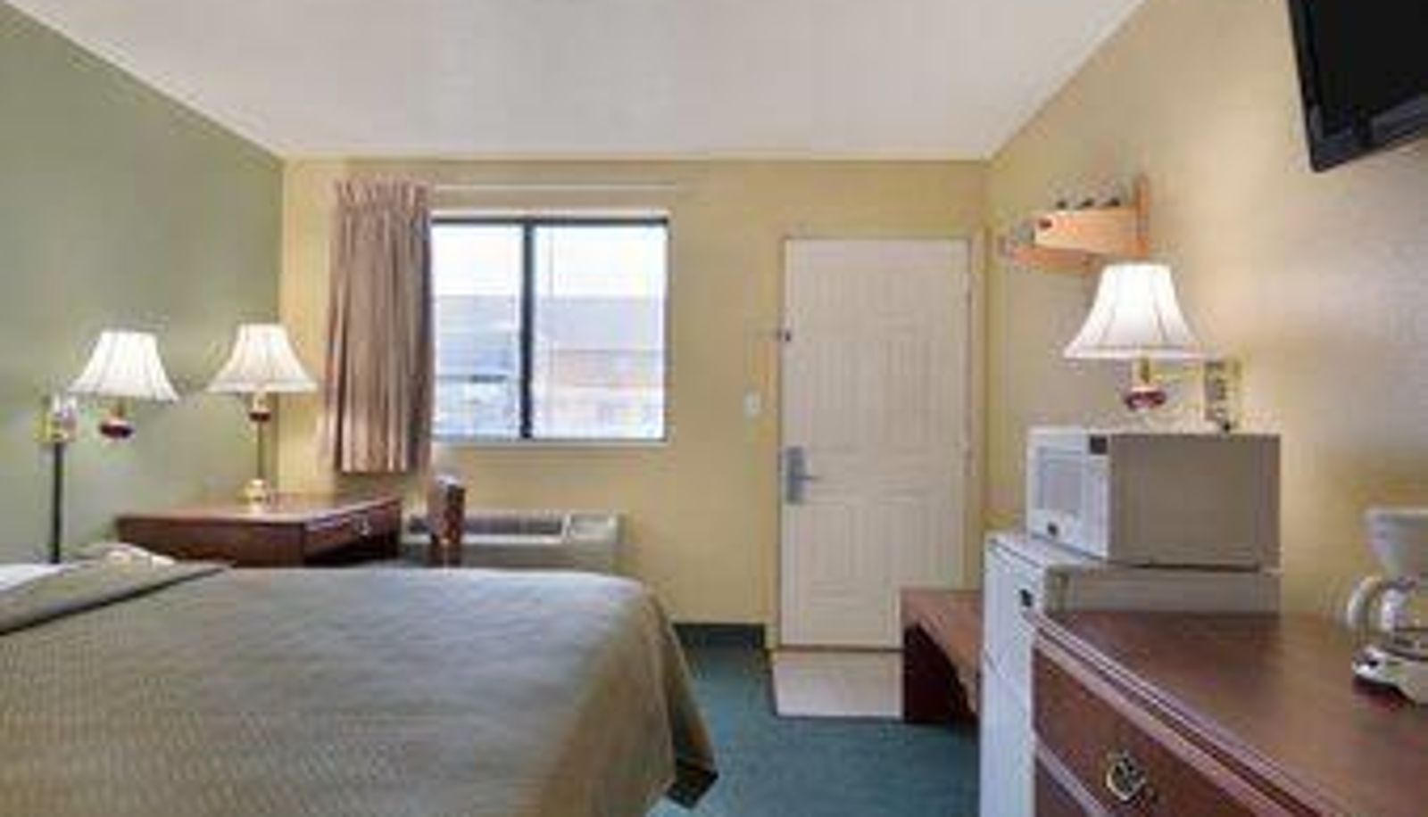 Camera - Days Inn by Wyndham Morton