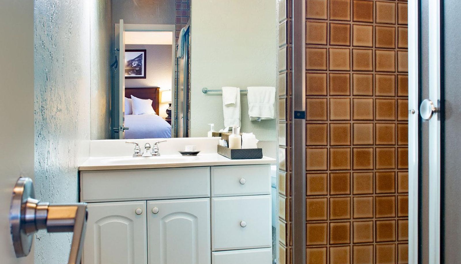 Room - Molly Gibson Lodge