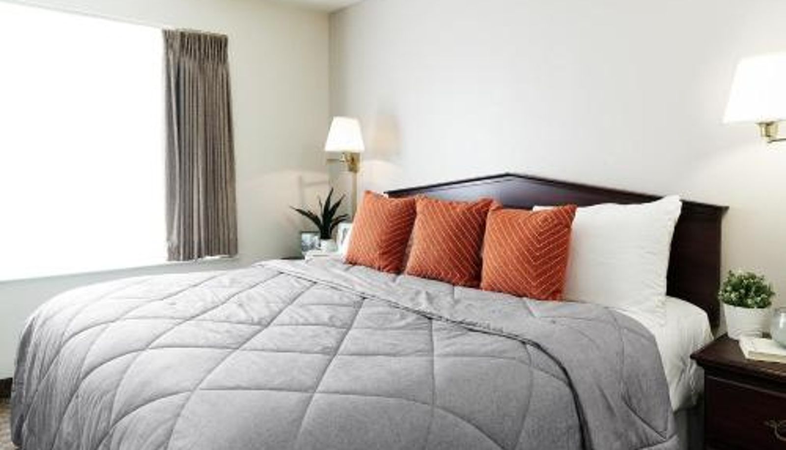 Apartment - InTown Suites Extended Stay Orlando FL – Presidents Dr