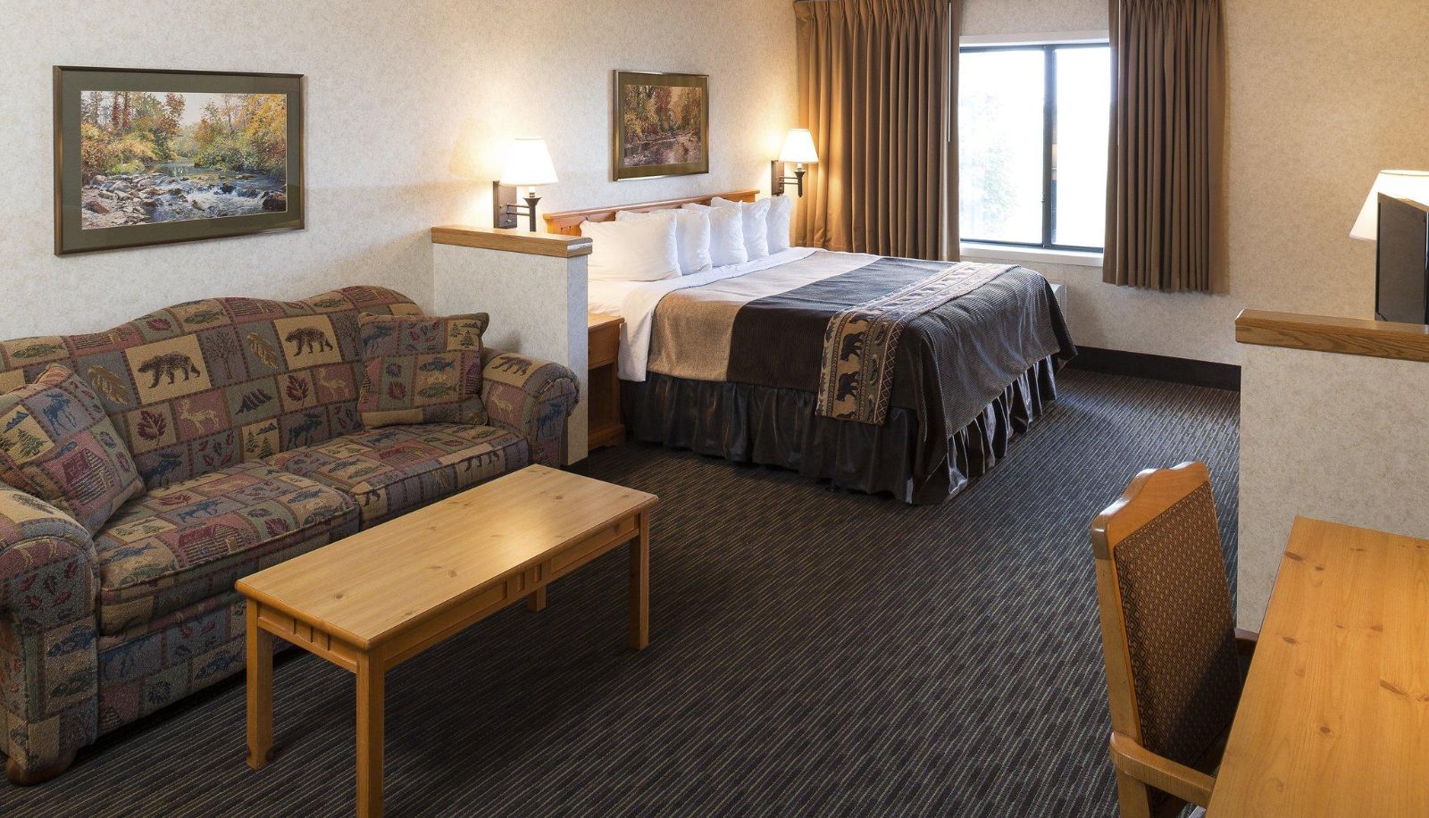Zimmer - Kelly Inn and Suites Mitchell