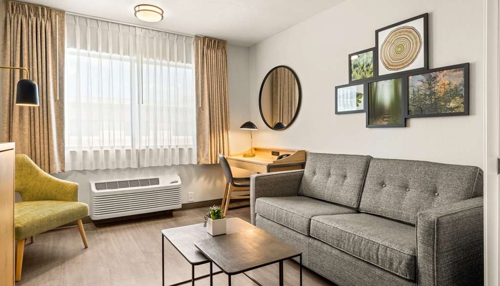 Habitación - Oxford Suites Redding