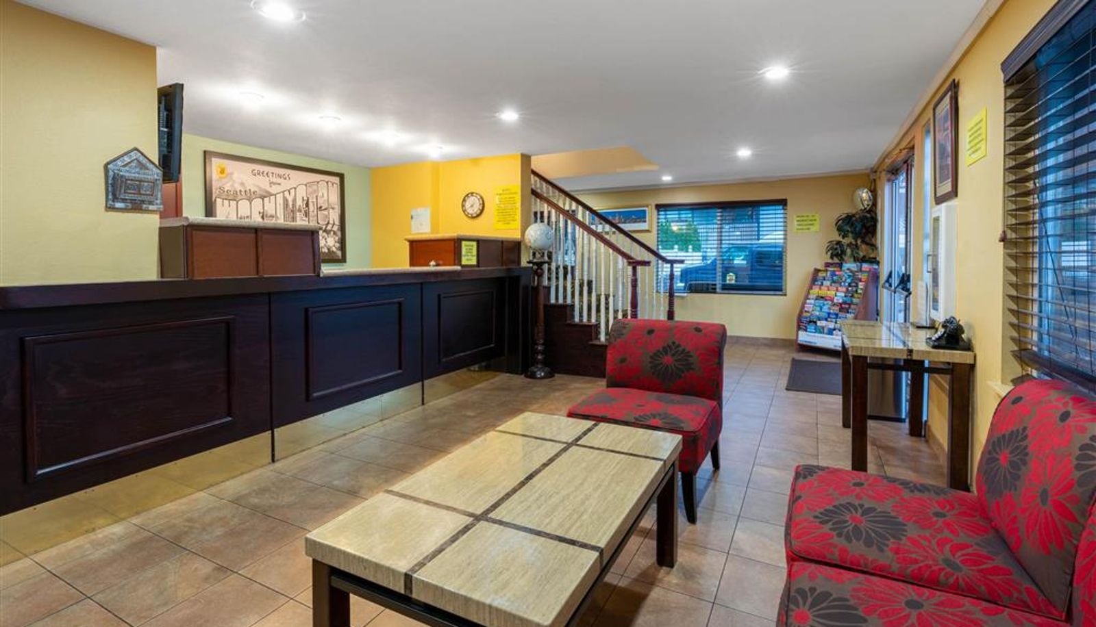 Lobby - Super 8 by Wyndham SeaTac Airport