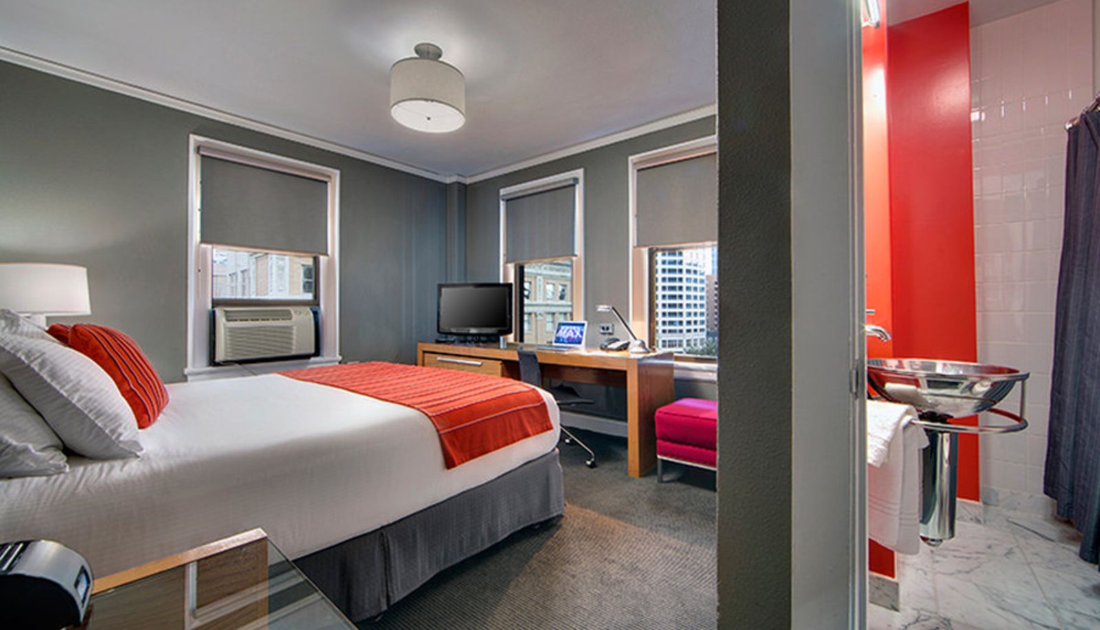Room - Hotel Max