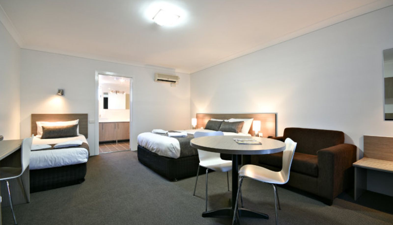 Habitación - The Aberdeen Motel
