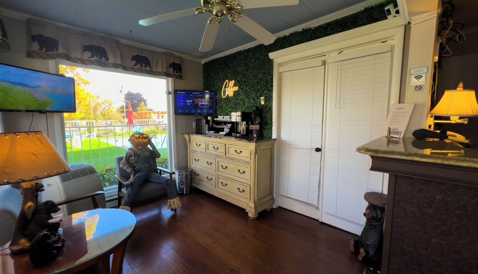 Hall - American Boutique Inn - Lakeview