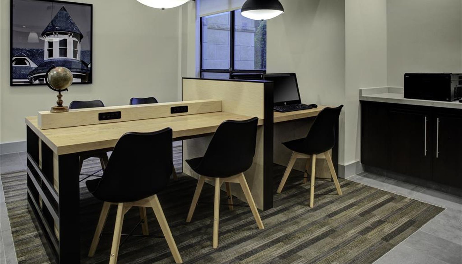 Salón - HYATT house Dallas Lincoln Park