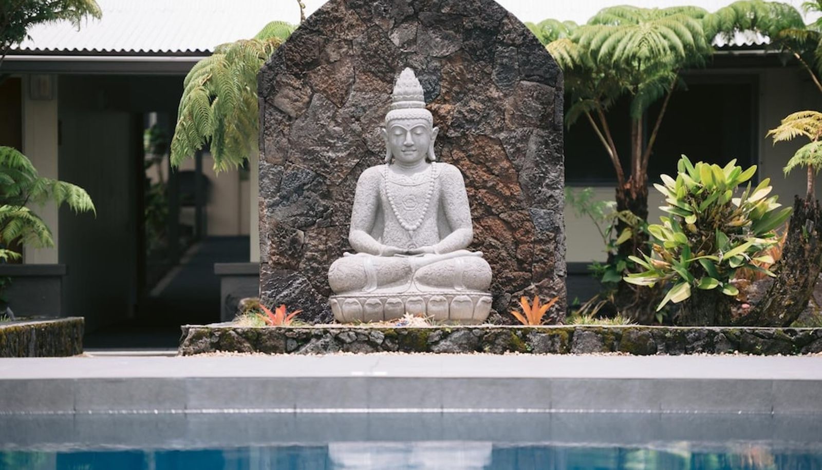 Piscina - SCP Hilo Hotel