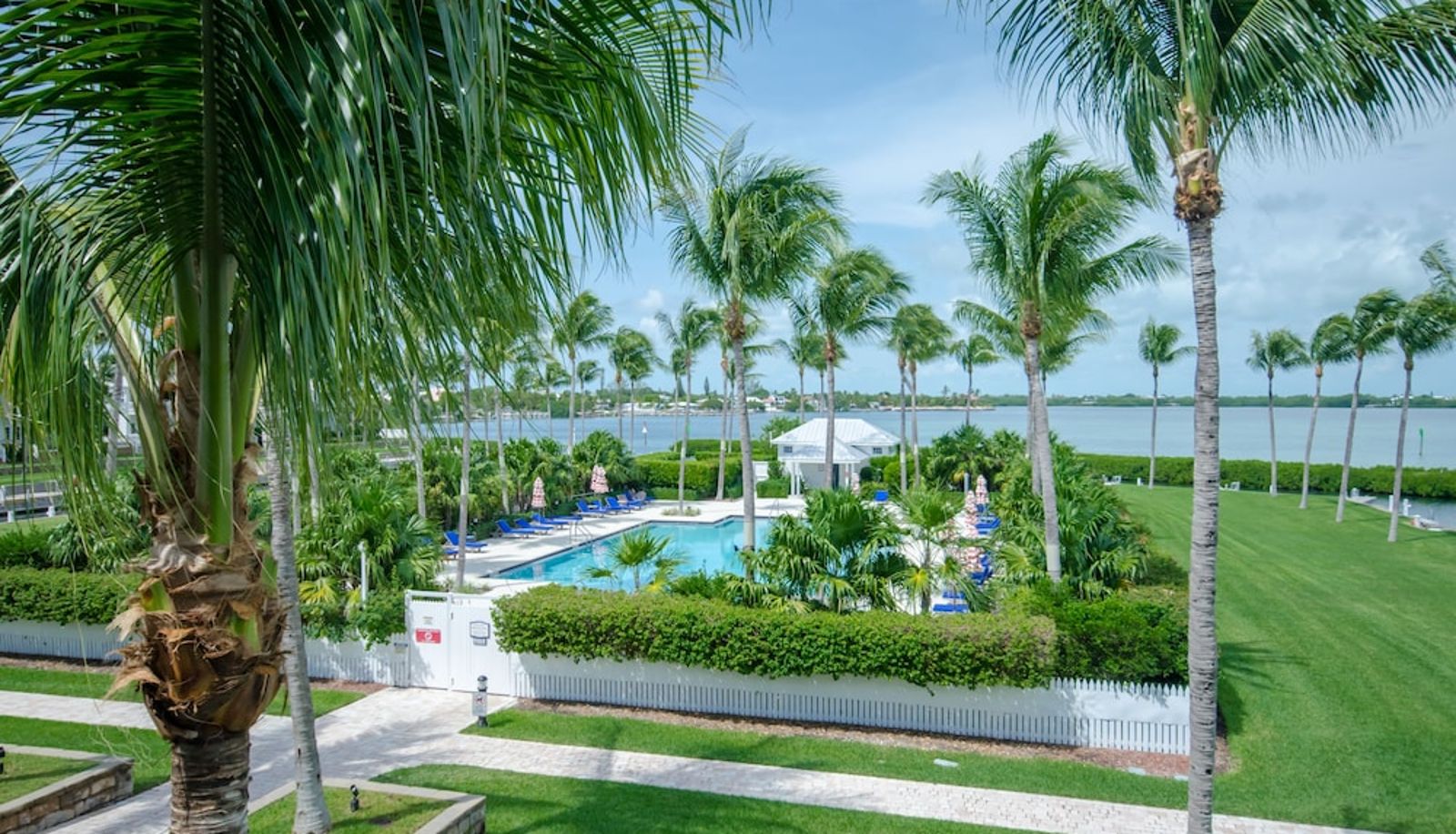 Piscina - Indigo Reef Resort Villas & Marina by KeysCaribbean