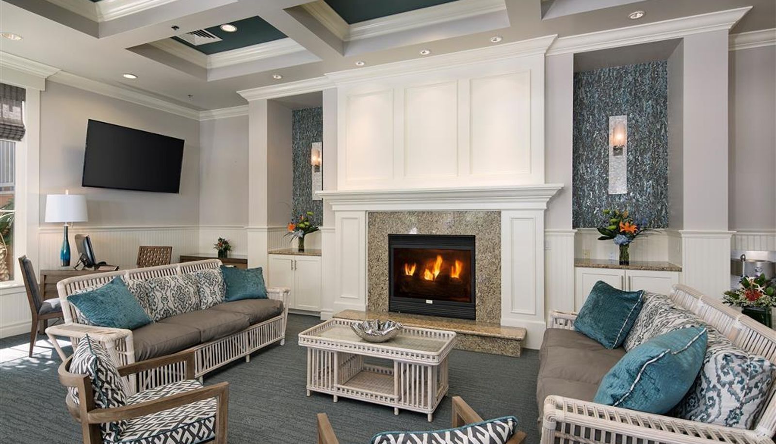Hall - Avila Lighthouse Suites