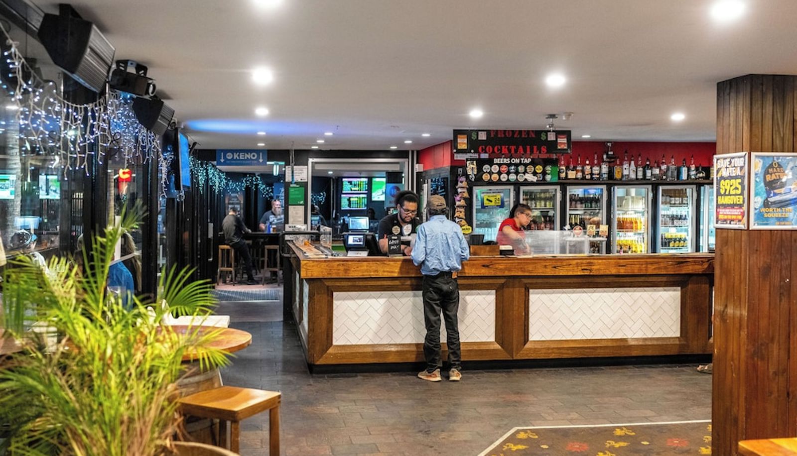 Restaurant - Diplomat Hotel Alice Springs