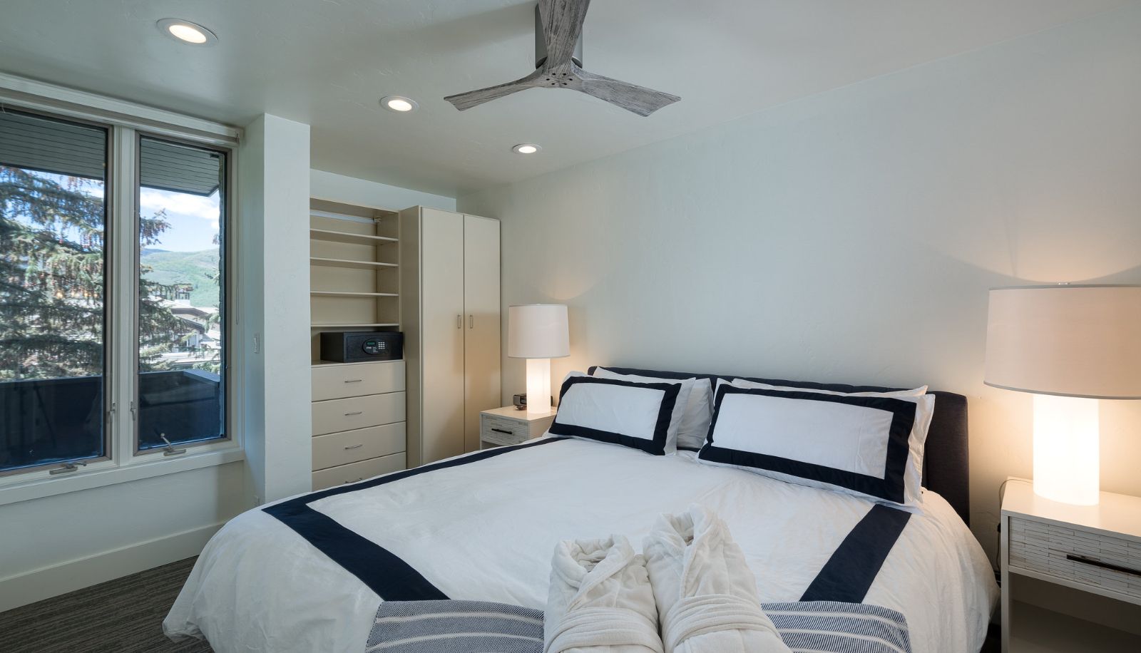 Room - VAILS MOUNTAIN HAUS