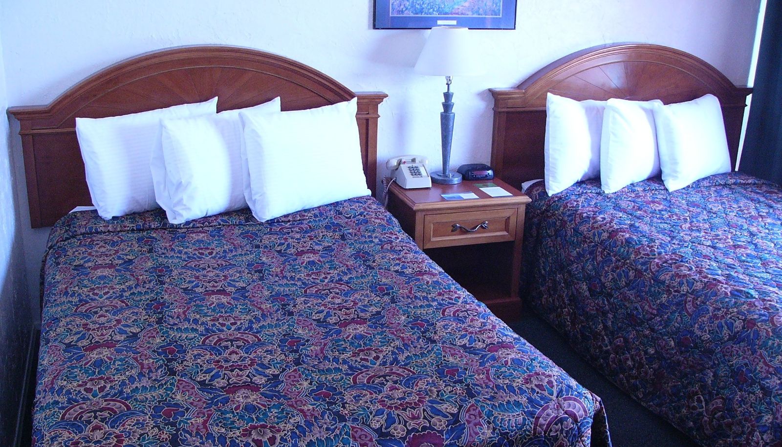 Room - Americas Best Value Inn Loma Lodge