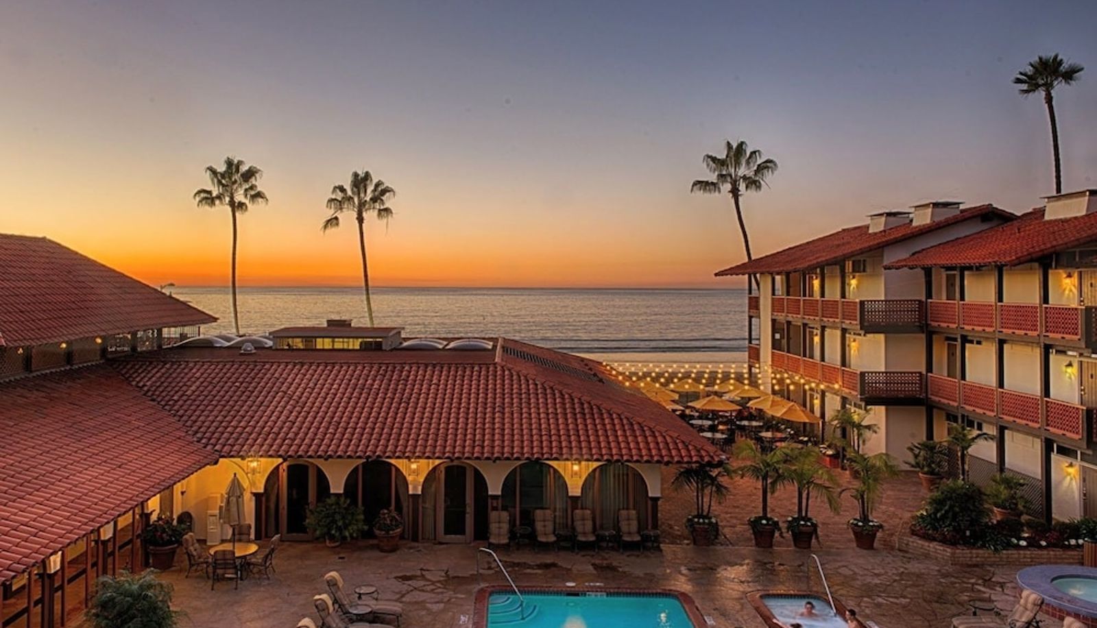 Pool - La Jolla Shores Hotel