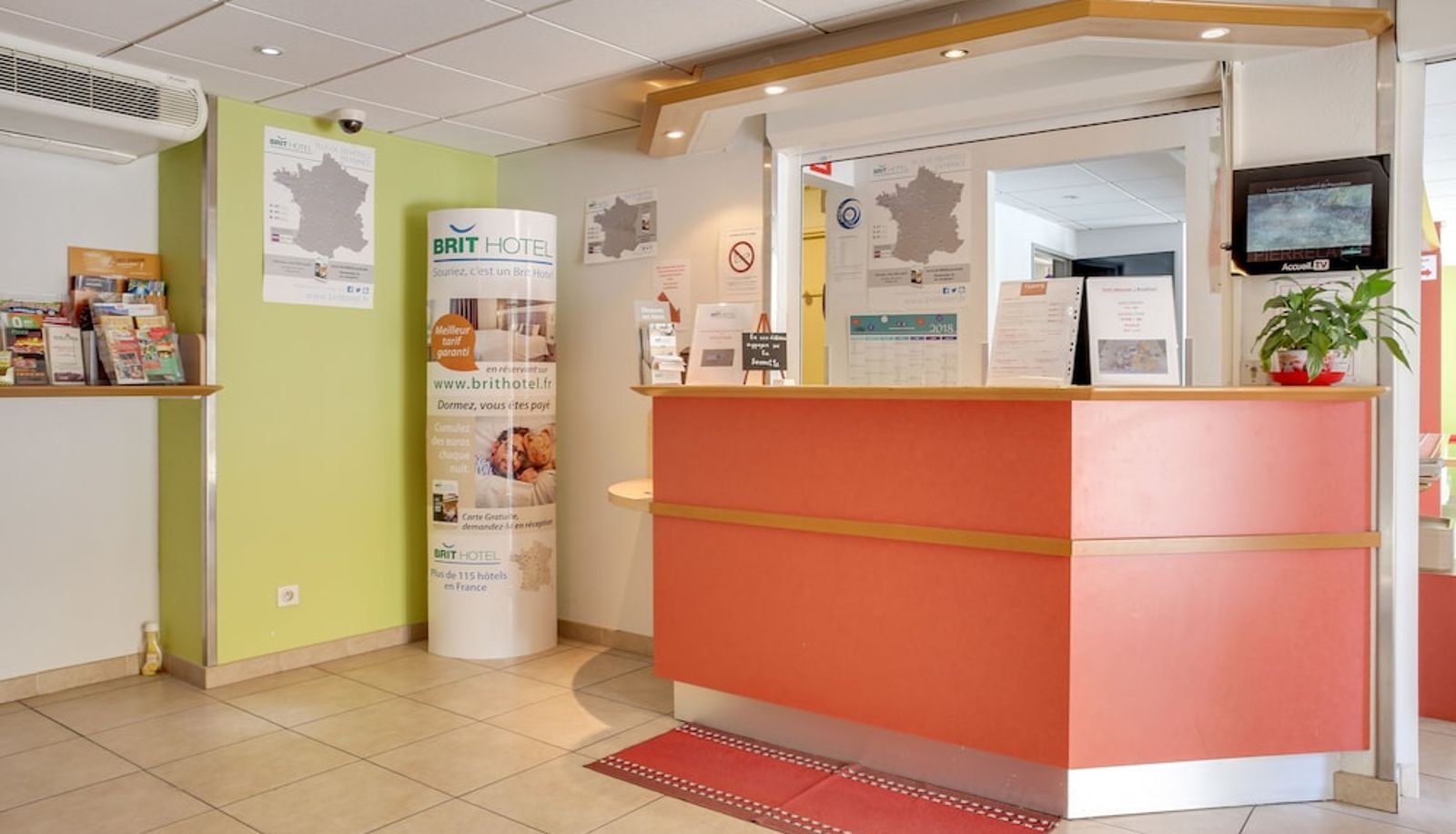 Reception - Hôtel Valence Sud