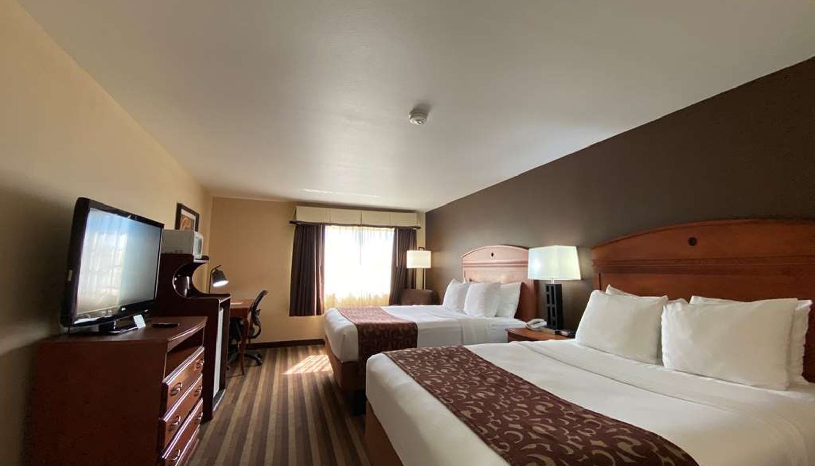 Zimmer - Best Western Manhattan Inn