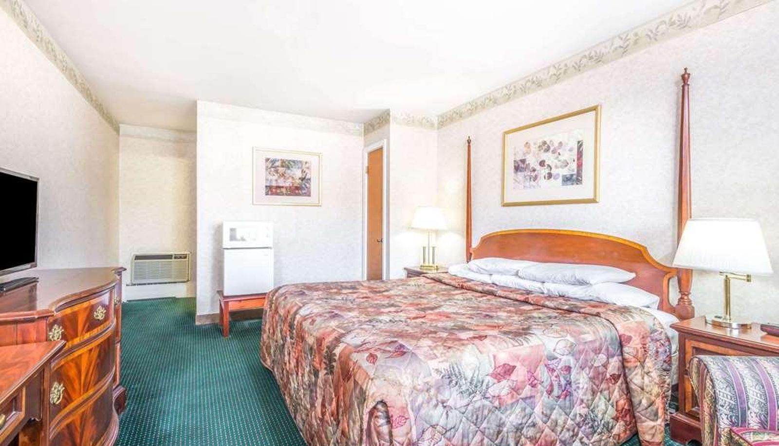 Chambre standard (double) - Knights Inn Lenox
