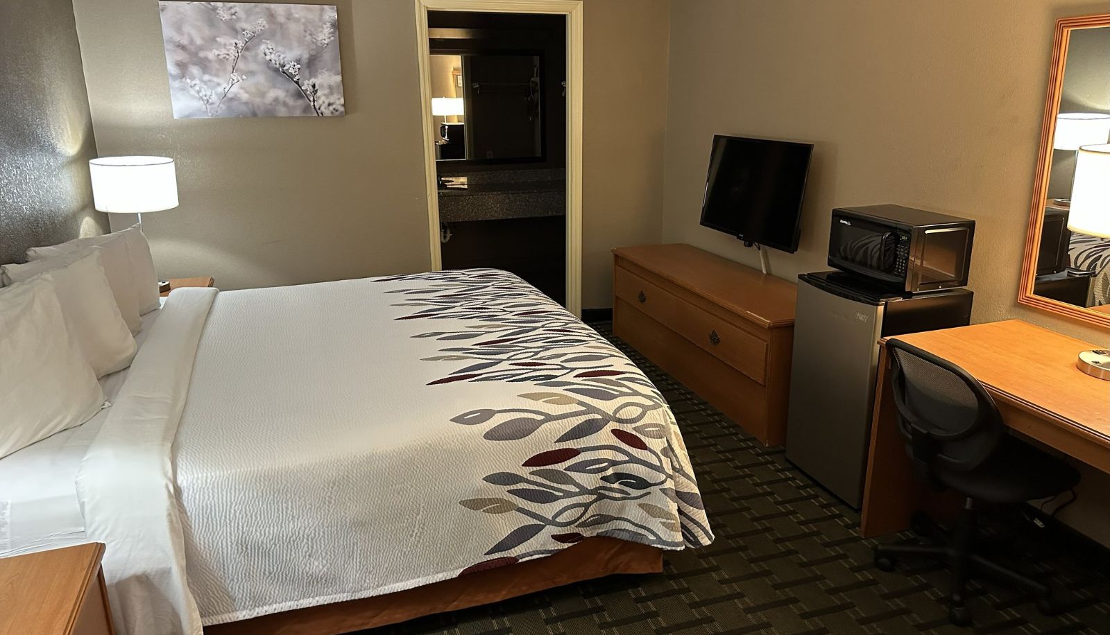 Zimmer - Red Roof Inn & Suites Marysville