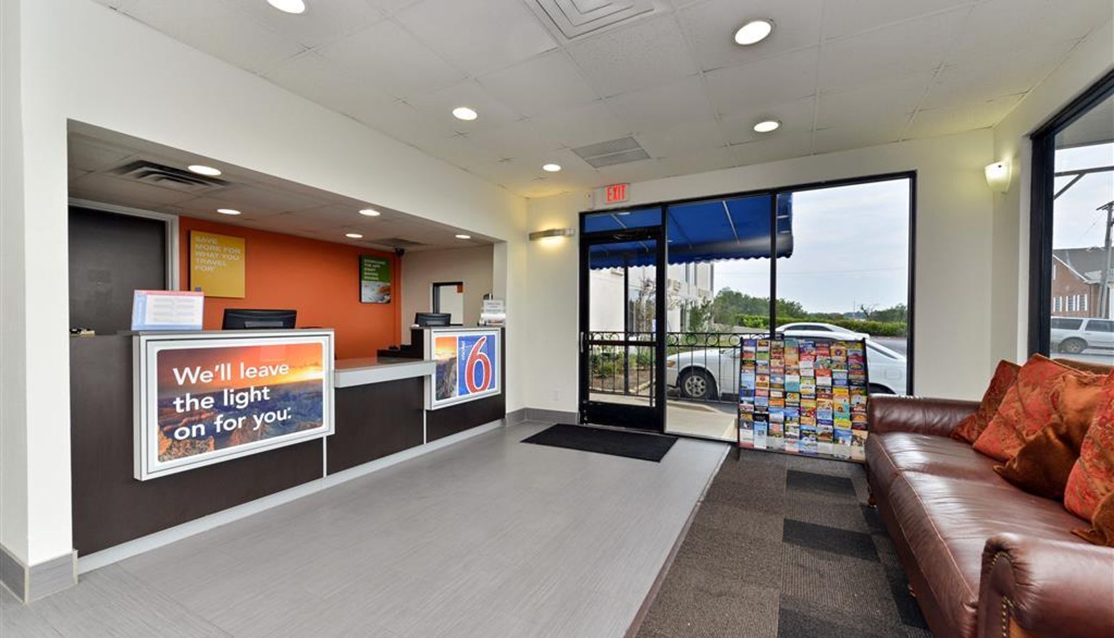 Hall - Motel 6 Fort Worth Downtown East