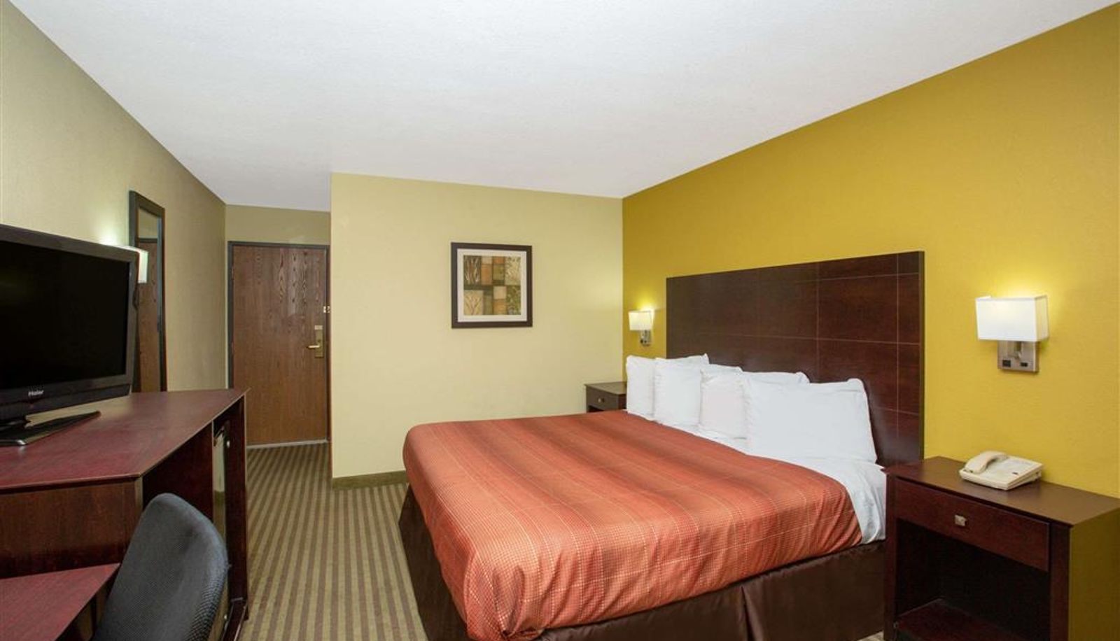 Zimmer - AmericInn by Wyndham Council Bluffs