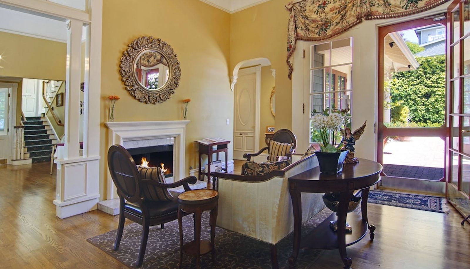 Hall - Inn at Depot Hill