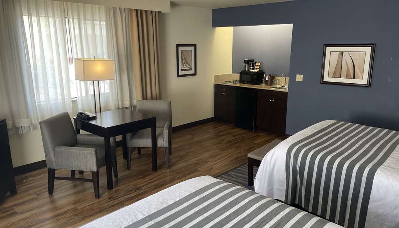 Chambre - Best Western Plus Edmonds Harbor Inn