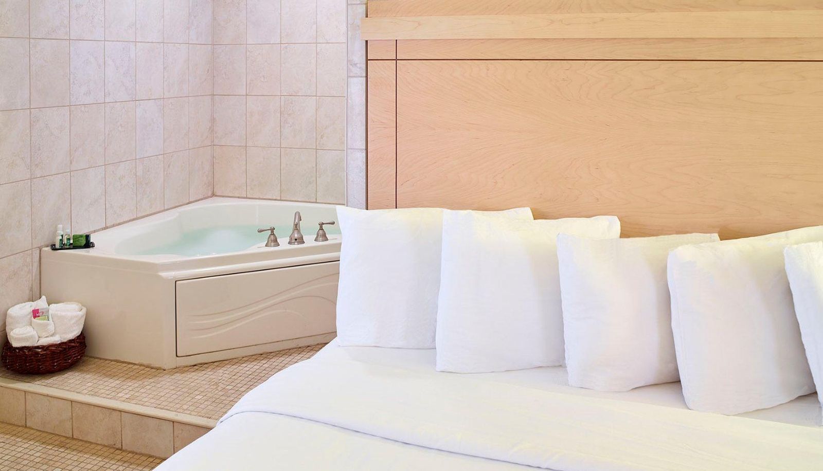 Room - LivINN Hotel Minneapolis South Burnsville
