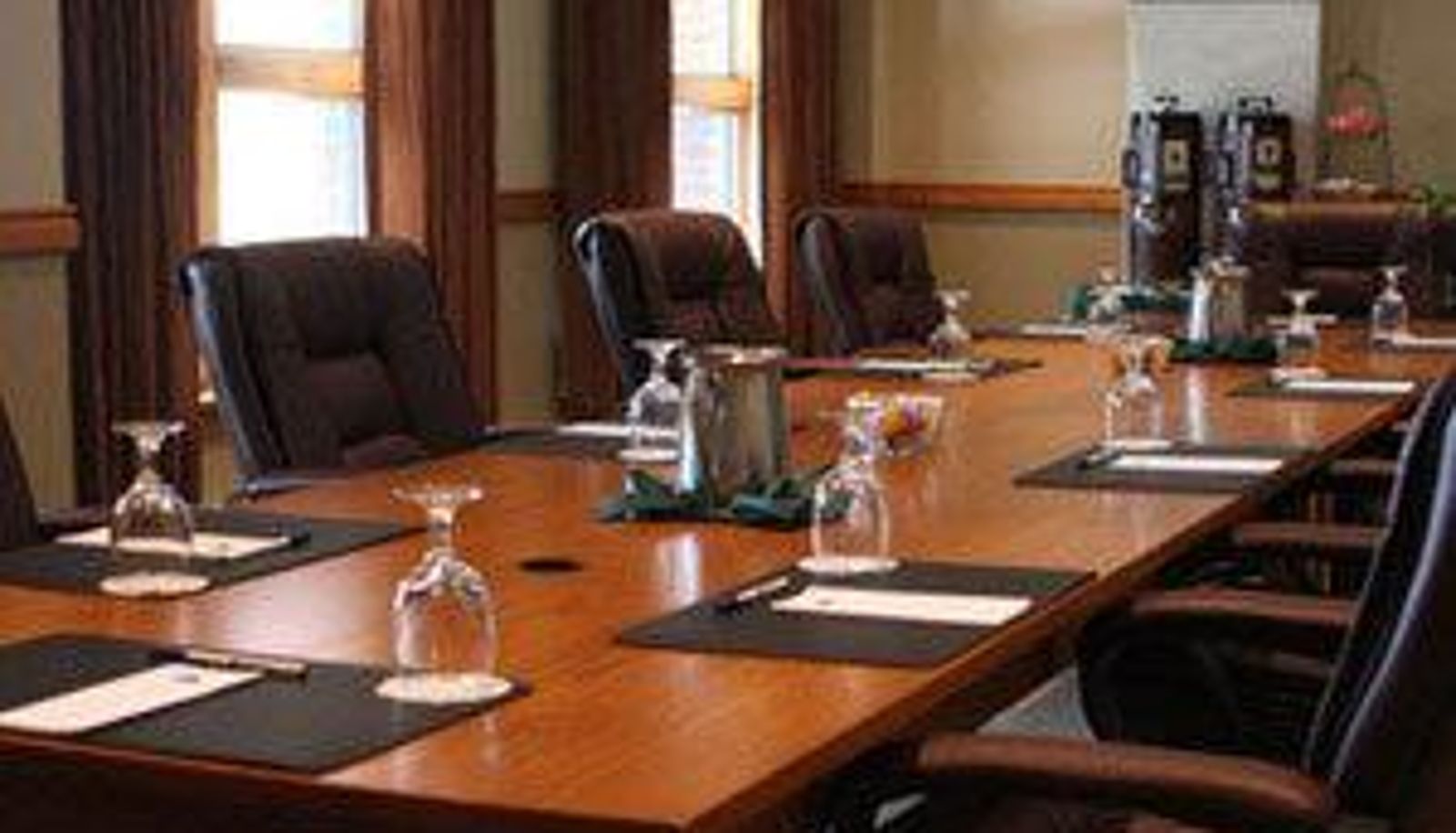 Salle de conférence - Budget Host Airport Inn