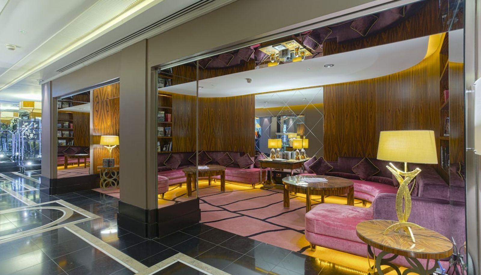 Lobby - The Merchant Hotel